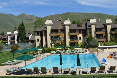 Villager Condo 1235 - In the Heart of Sun Valley Resort Access to Resort Pools