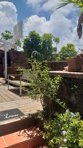 Näkymä, Beau F2 classé, vue mer, spa, piscine, jardin (Beau F2 classe, vue mer, spa, piscine, jardin) in Le Robert