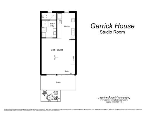Studio Apartment with Patio image 9