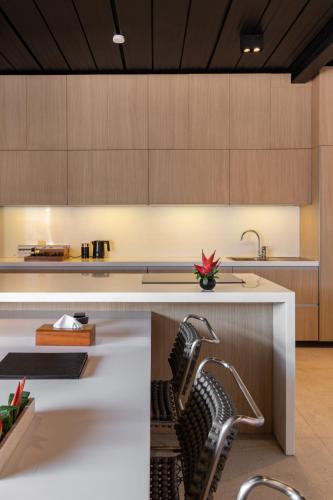 ワン イレブン リゾート5