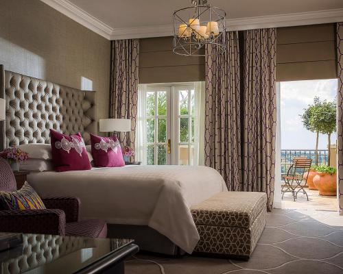 Four Seasons Hotel The Westcliff