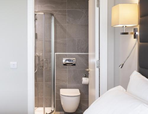 Metro Apartments Dublin Airport - image 4