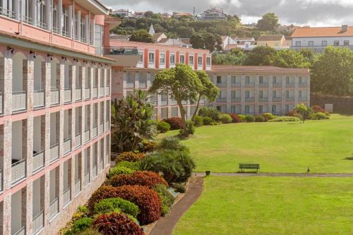 Terceira Mar Hotel - image 9