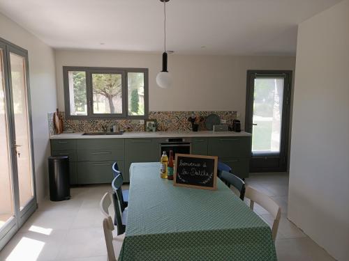 Datcha dans les vignes de Valvignères gîte à louer Valvignères