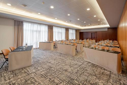 Terceira Mar Hotel - image 4
