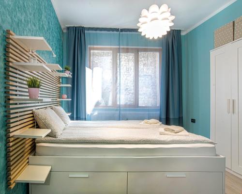 Ancient Serdica 2BDR Family Friendly City Retreat, София (фото 10)