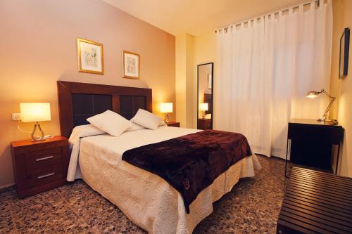 Apartamentos Turísticos Ceres Parking Gratis, Mérida
