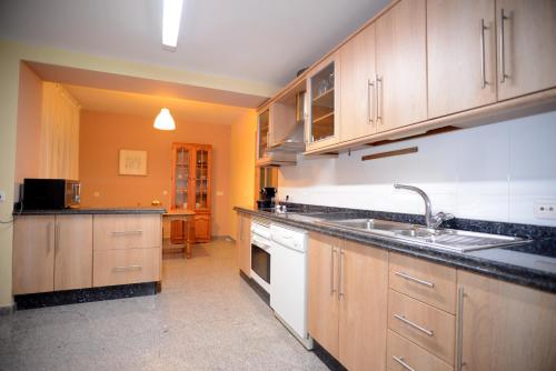Apartamentos Turísticos Ceres - image 8