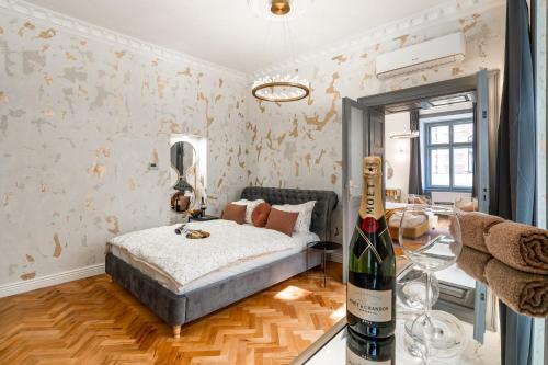Emperor Castle View Suite, Прага (фото 7)