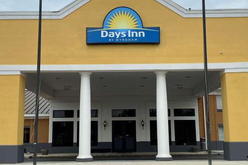 ทัศนียภาพภายนอกโรงแรม, Executive Inn & Suites in โดทัน (AL)