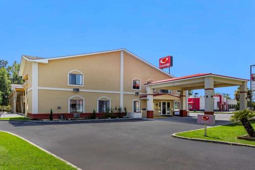 Econo Lodge - Accommodation - Saint George