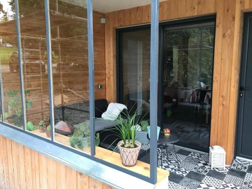 Erkély/terasz, Gîte Côté Prairie classé 4 etoiles (Gite Cote Prairie classe 4 etoiles) in Epagne-Epagnette