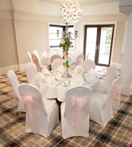 Banquet hall, Halo Crowwood Hotel Glasgow in North Glasgow