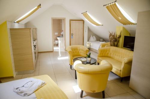Hotel du Faucon - image 10