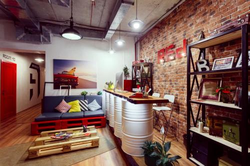 Club Hostel RED - image 6