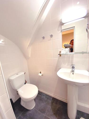 Hotel Aviatic - image 6