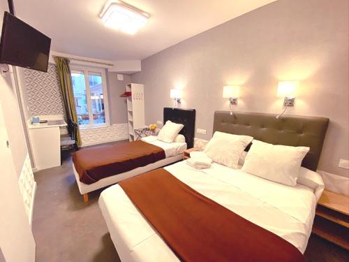 Hotel Aviatic - image 9