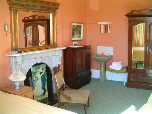 Claremont House 3