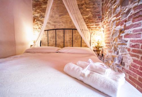 B&B Antica Gabella - Tap to explore photos