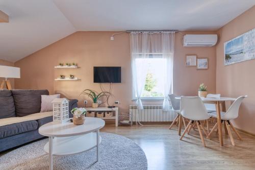 . Prenociste Dunav 97 K6