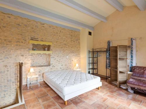 Heritage Villa in Les Mages with Swimming Pool