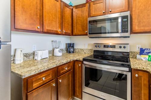 Gulf Dunes - image 11