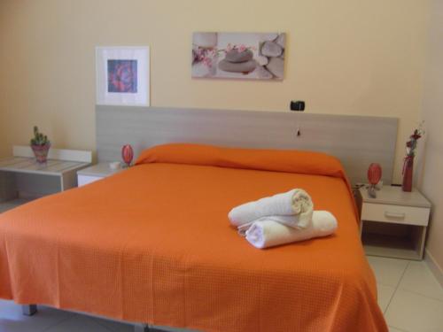 Deluxe Double Room with Shower image 3