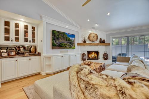 Alpine Luxury Retreat - PROMOTIONAL PRICES!!! - image 5
