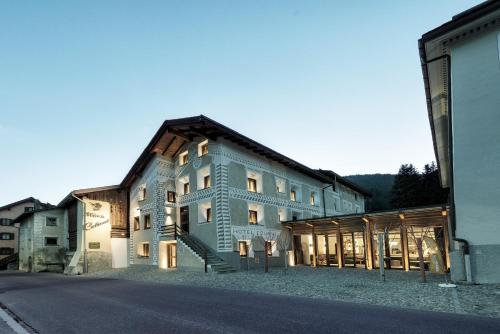 Chesa Stuva Colani - Hotel - St. Moritz