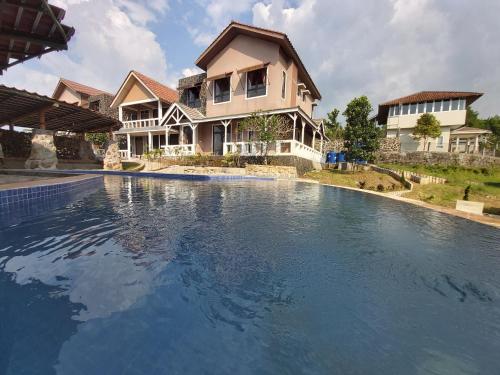 Exterior view, Degung Hillside in Ciawi
