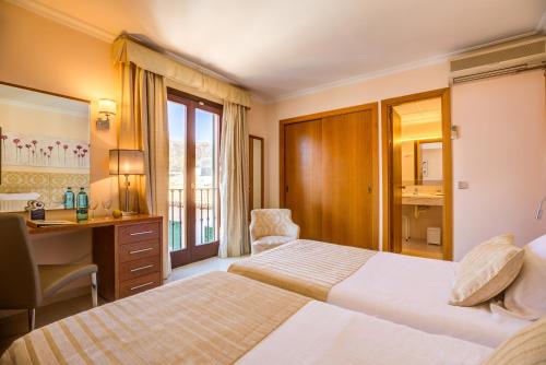 Chambre avec 2 lits