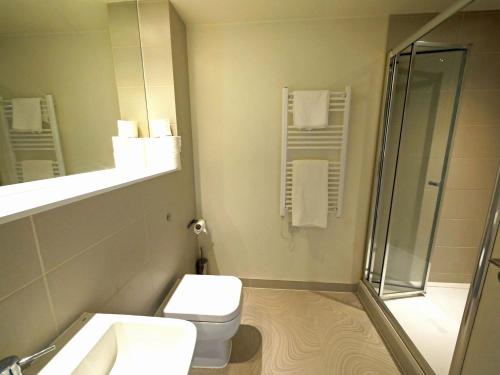 Hill House Holiday Apartments, Bournemouth, Dorset