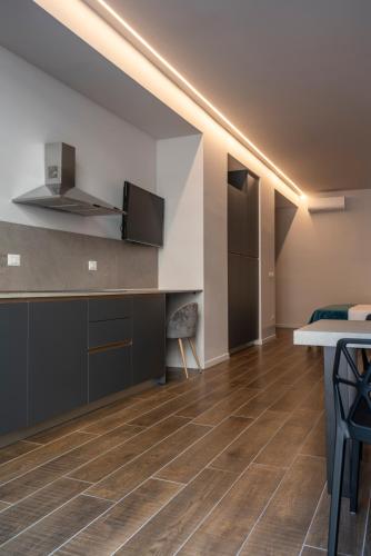 Astoria Boutique Apartments - image 13