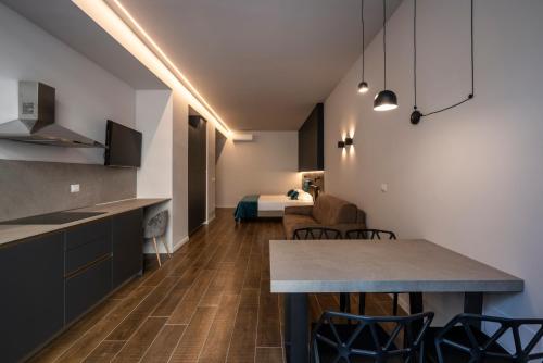 Astoria Boutique Apartments - image 5
