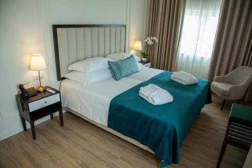 Superior Twin Room for 3 People - Non-Smoking