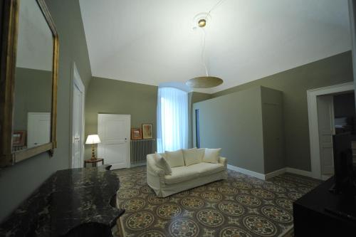 Palazzo Ietri Corso Vittorio Emanuele ROOMS 4