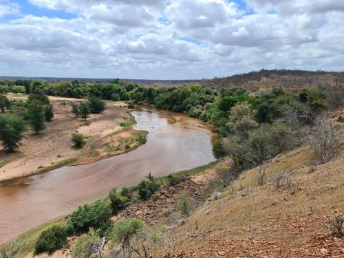 Nthakeni Bush & River Camp