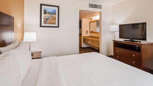 Best Western Yellowstone Crossing