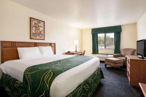 Travelodge by Wyndham North Platte