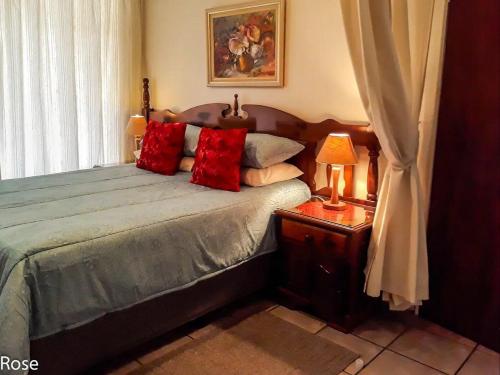 2 twin beds