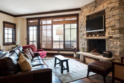 Arrowleaf Lodge - 2 Bed Condo #306 - image 2