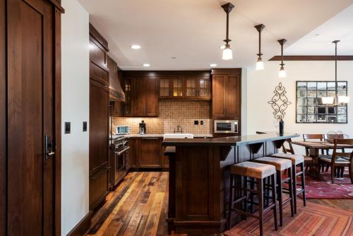 Arrowleaf Lodge - 2 Bed Condo #306 - image 6