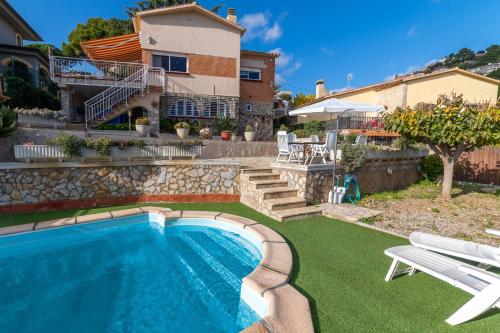 HomeHolidaysRentals Formentor gîte à louer Santa Susanna