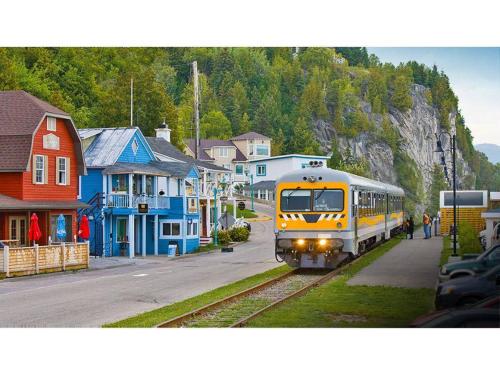 Maison Accueillante - Spa, fleuve et montagnes! in Petite-Riviere-Saint-Francois (QC)