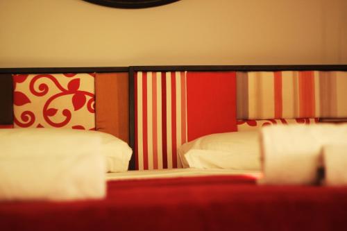 Double or Twin Room with Balcony image 8