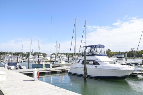 Updated Cape Charles Home about 2 Miles to Beachfront! - image 12