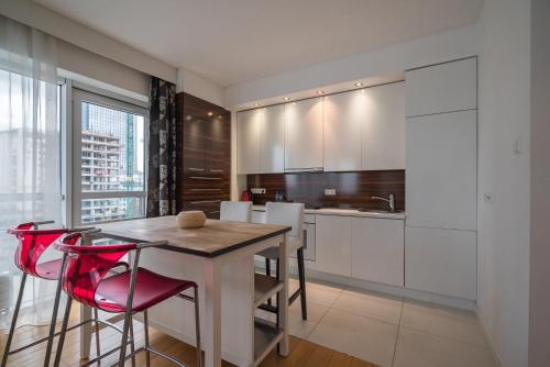 Platinum Towers Hotel Apartments - image 14
