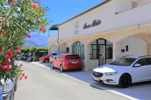 Apartments with a parking space Pisak Omis - 16239 - image 13