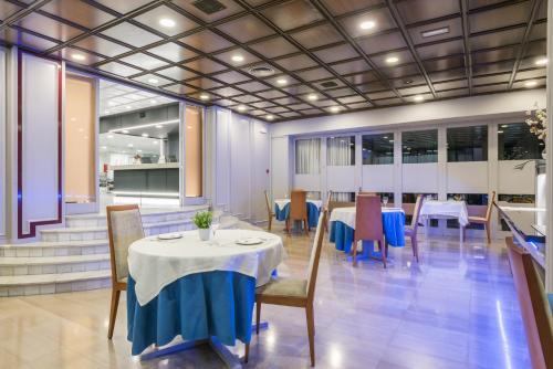 ห้องอาหาร, Hotel Sansi Park in เลดา