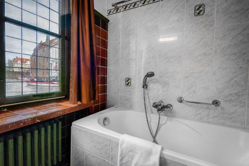 Hotel Bourgoensch Hof - image 14